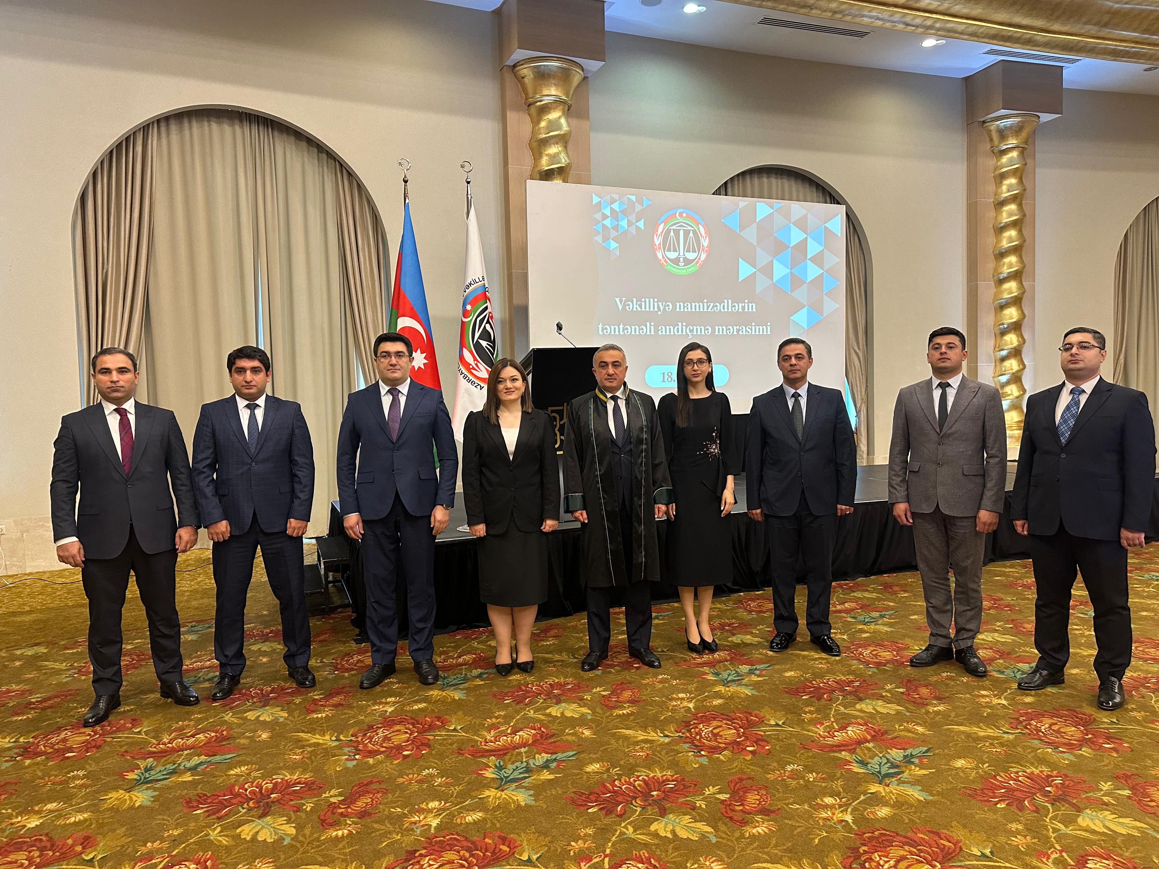 Vəkillər Kollegiyası yeni hakim təyin olunan vəkilləri təltif edib