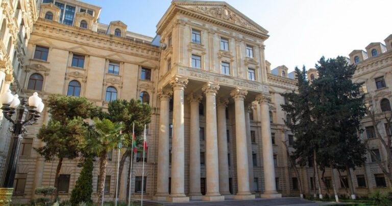 Azərbaycan XİN Banqladeşə başsağlığı verib