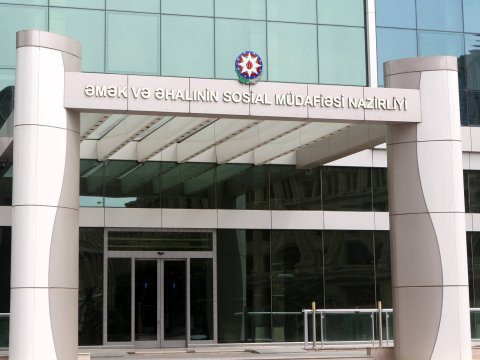 41 dərəcədən yuxarı istilərdə iş dayandırılmalıdır – Nazirlikdən xəbərdarlıq