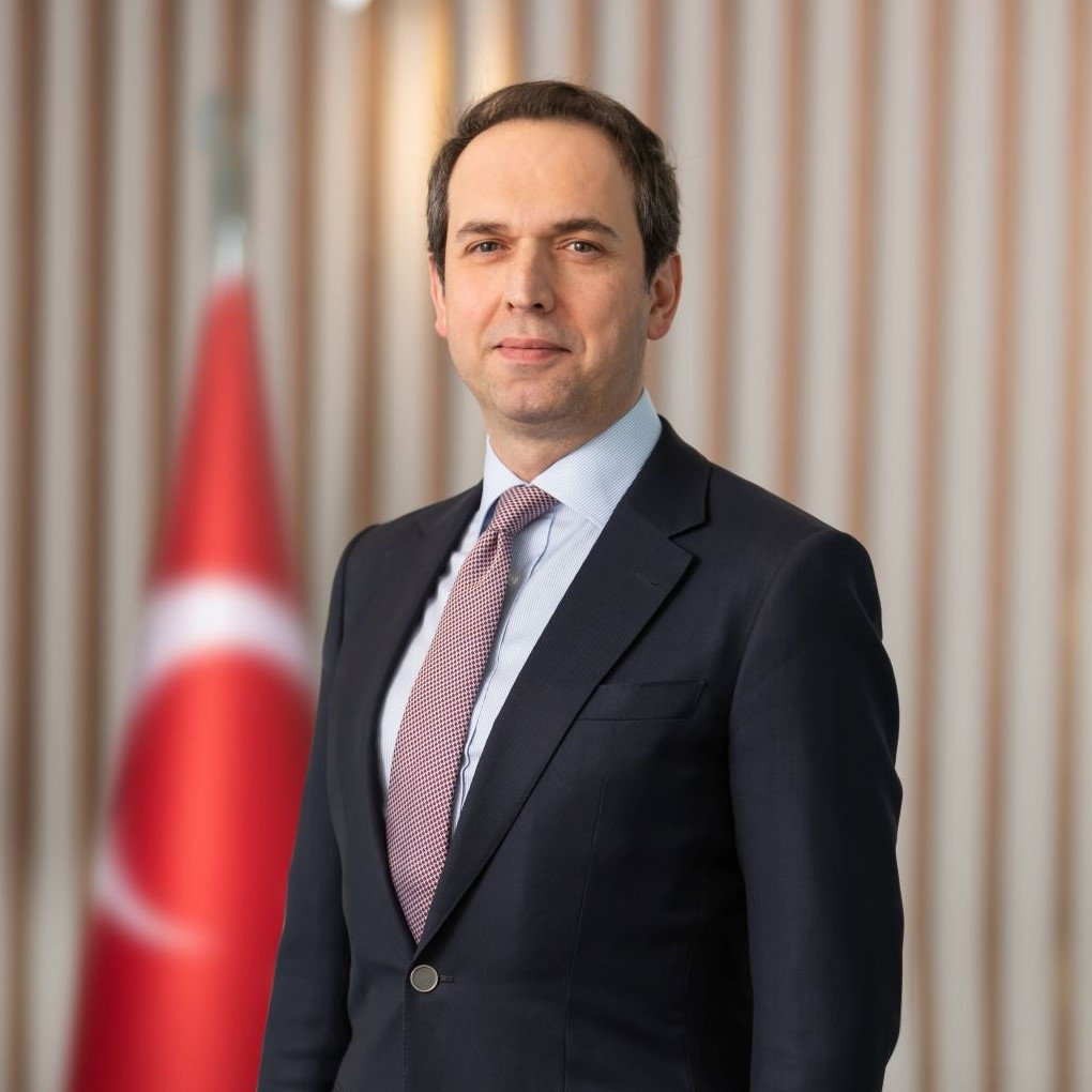 Alparslan Bayraktardan Zəngəzur dəhlizi ilə bağlı