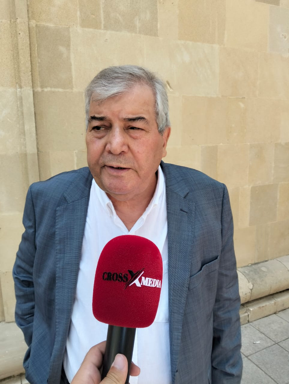 Sabir Rüstəmxanlı :