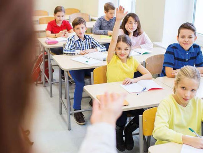 Regionlardakı məcburi köçkün məktəblərinin müəllim heyəti də azad olunmuş ərazilərə köçürüləcək?