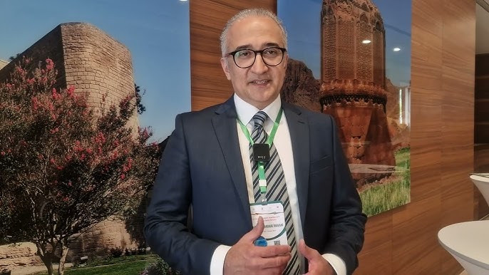 İrəvan xanının nəslinin Almaniyada yaşayan davamçısı Xankəndidə ana dilində çıxış edib