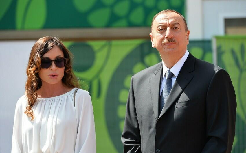 Pekindəki paradda iştirak edən nümayəndə heyətlərinin başçılarının şərəfinə ziyafət verilib, Prezident İlham Əliyev tədbirdə iştirak edib