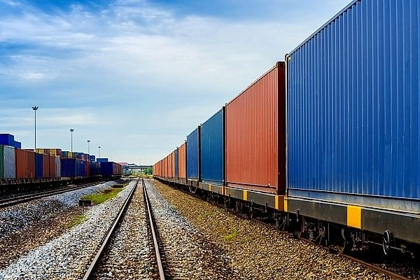 Azərbaycan və Gürcüstan arasındakı dəmir yolu dəhlizinin bir hissəsinin rəqəmsallaşdırılması başa çatıb
