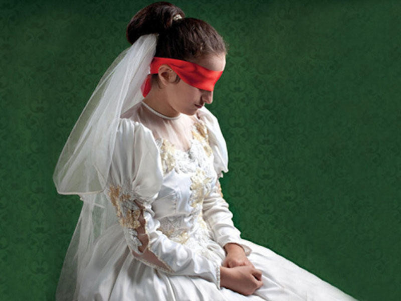 Erkən nikah problemi:  Cəmiyyətin dərdinə dərman tapılmalıdır!