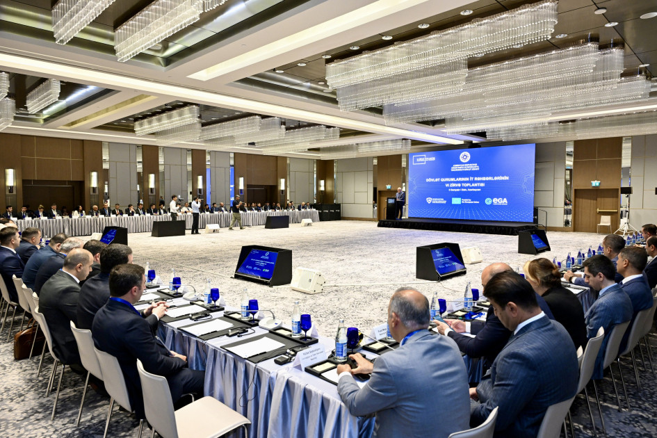 Dövlət qurumları İT rəhbərlərinin VI Zirvə toplantısı keçirilib