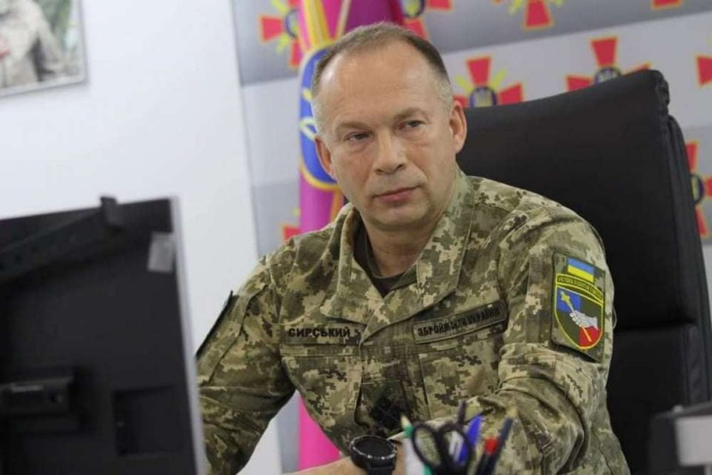 Oleksandr Sırski: Pokrovski istiqamətində irəliləyiş var