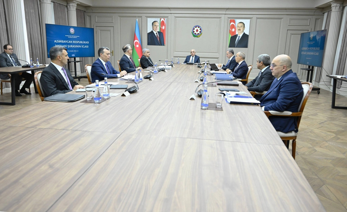 2026-cı ilin büdcə zərfinin Nazirlər Kabinetinə təqdim olunması üçün tapşırıqlar verilib