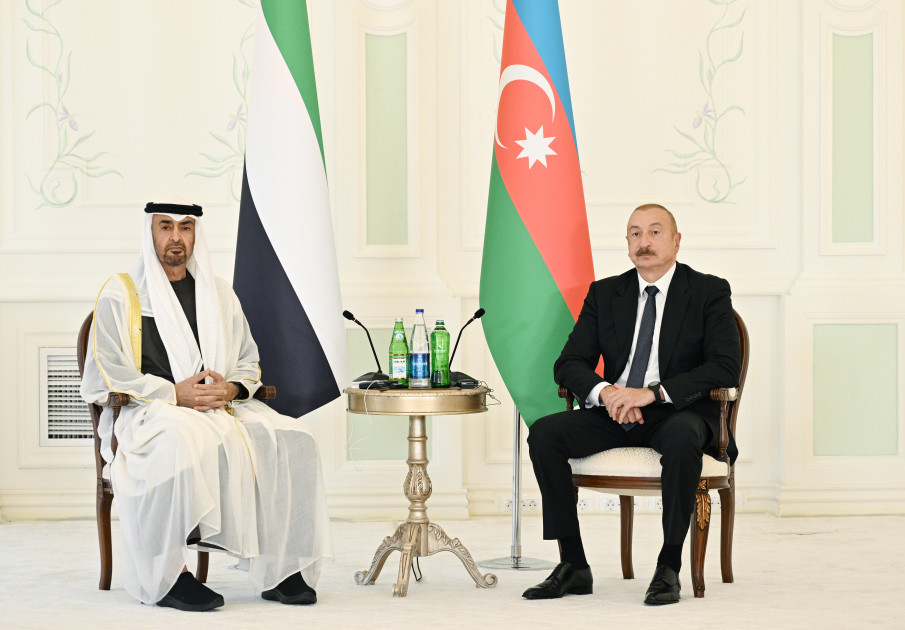 Prezidentlər İlham Əliyevin və Şeyx Məhəmməd bin Zayed Al Nəhyanın geniş tərkibdə görüşü olub