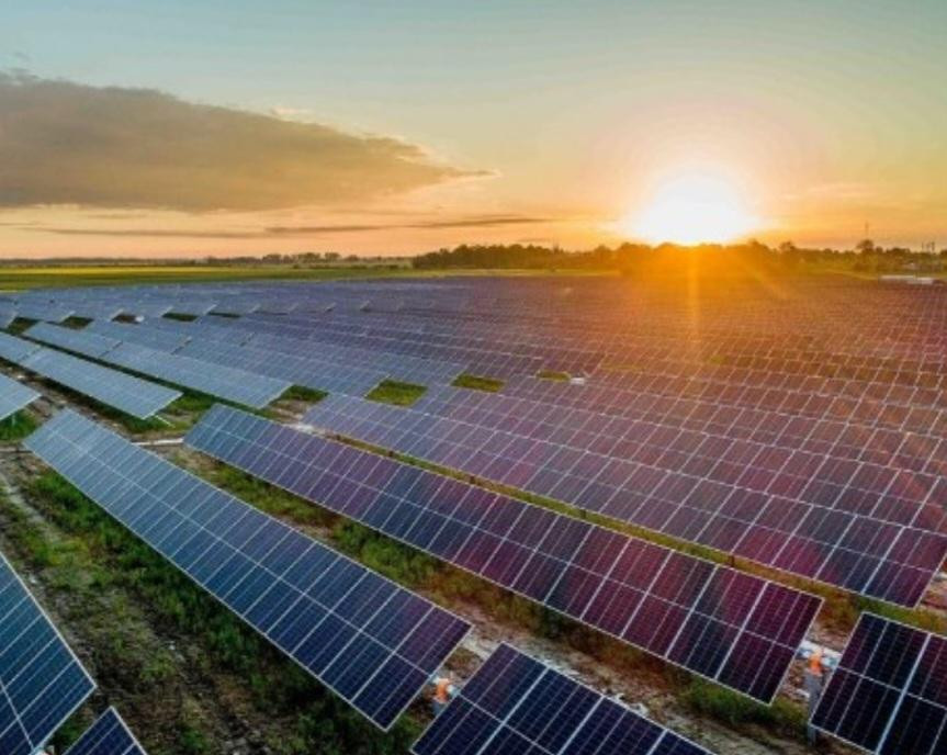 Azərbaycanda günəş enerjisinin istehsalı 13 % artıb