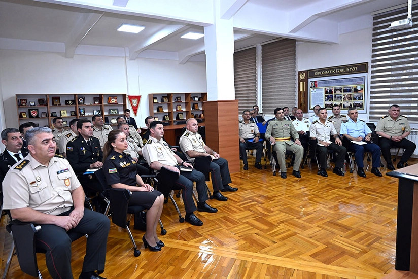 Bakıda "Strateji araşdırmalar və dövlət müdafiəsini idarəetmə akademik kursu" keçirilir