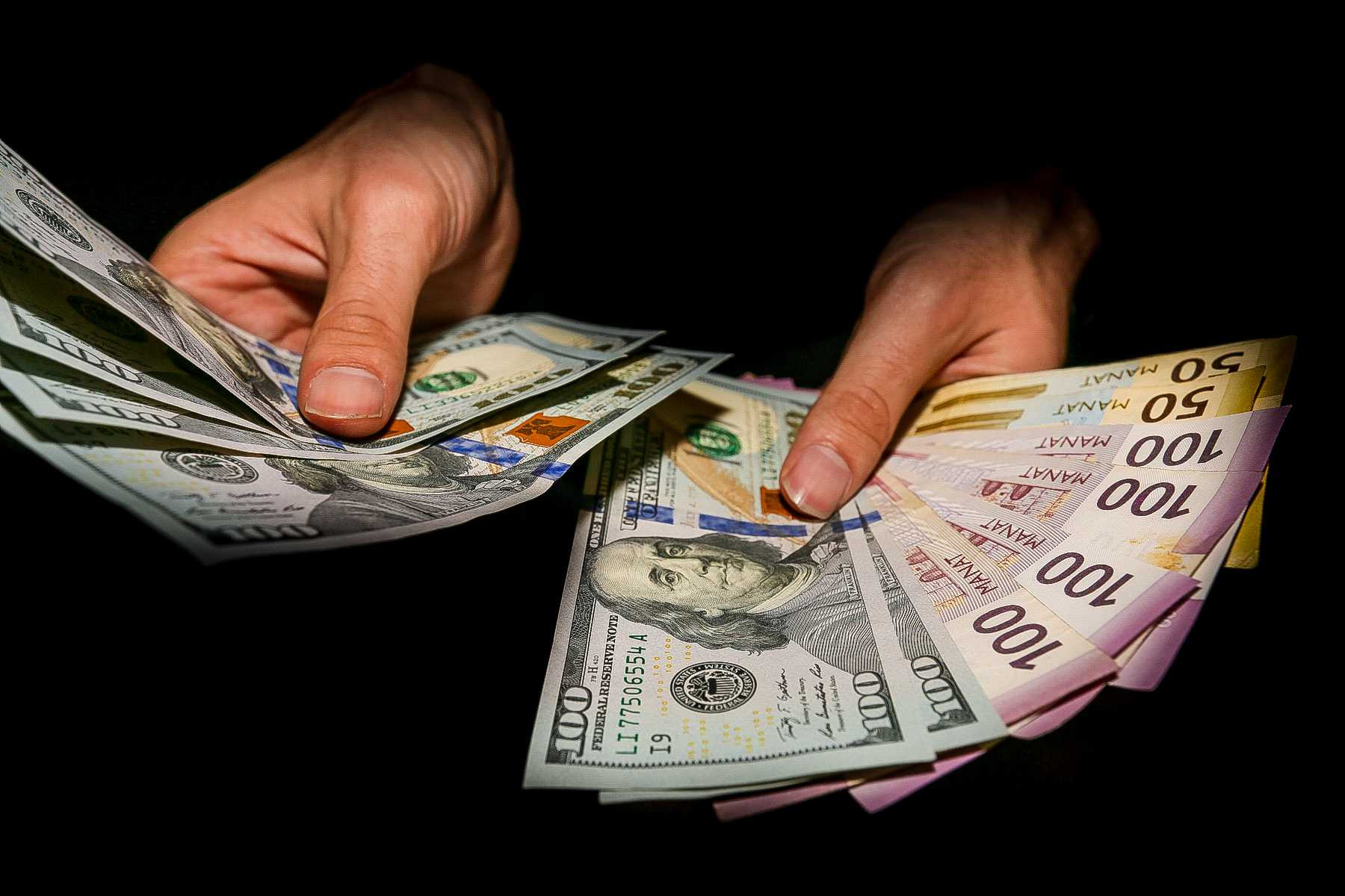 Bu il Azərbaycana daxil olan pul baratlarının həcmi 534 mln. dollara çatıb