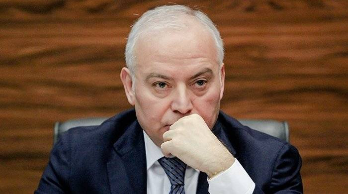 Fərhad Abdullayev: Konstitusiya Ulu öndər Heydər Əliyevin şah əsərlərindən biri idi
