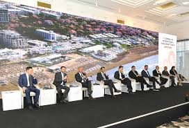 Prezident İlham Əliyevin himayəsi altında keçirilən Birinci Azərbaycan Beynəlxalq İnvestisiya Forumu panel sessiyalarla davam edir