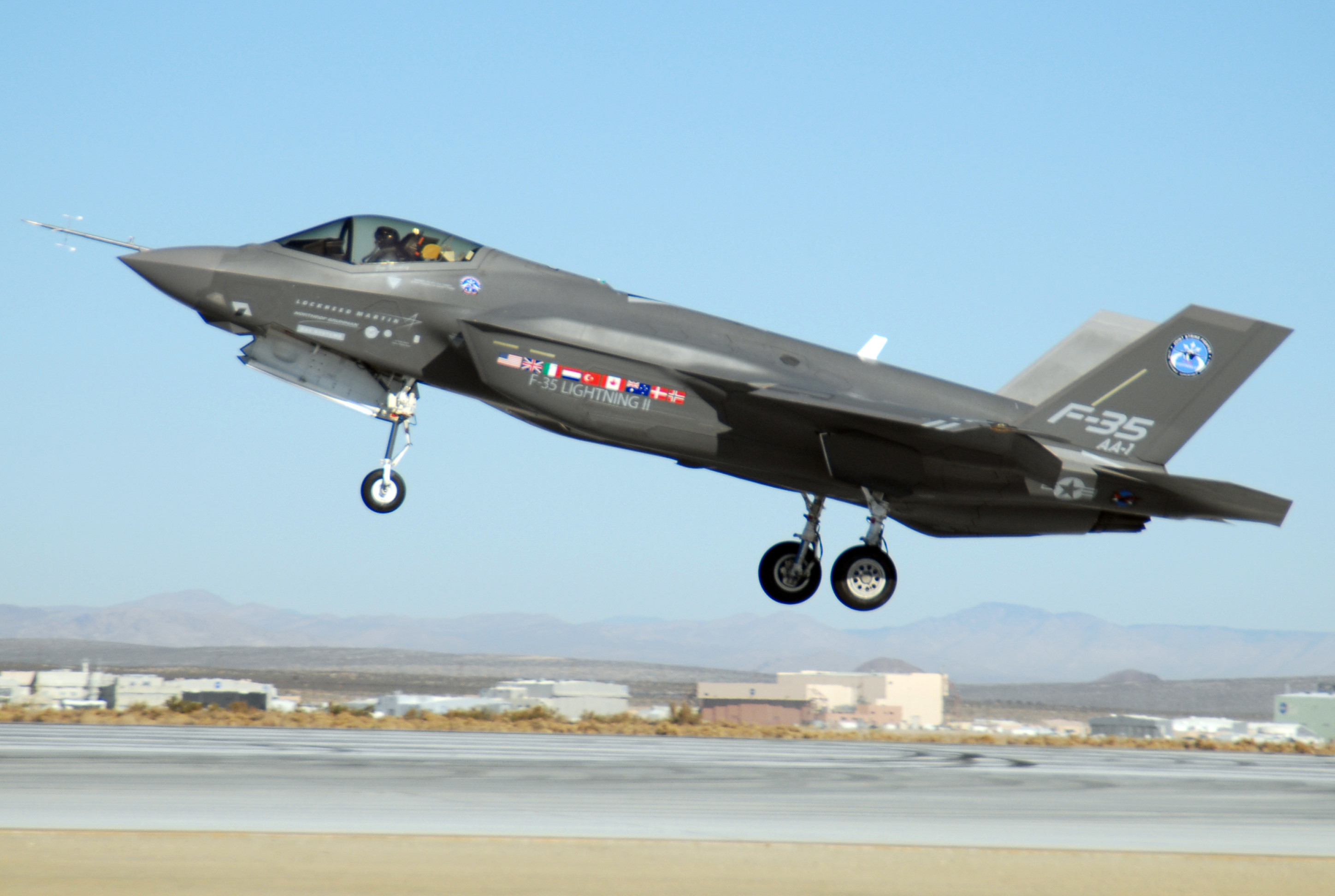 Estoniya Britaniyanın F-35 qırıcılarını qəbul etməyə hazırdır