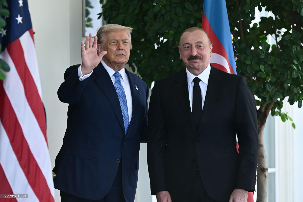Trampdan İlham Əliyevə: Sizinlə, həqiqətən, fəxr edirəm, çox gözəl insansınız