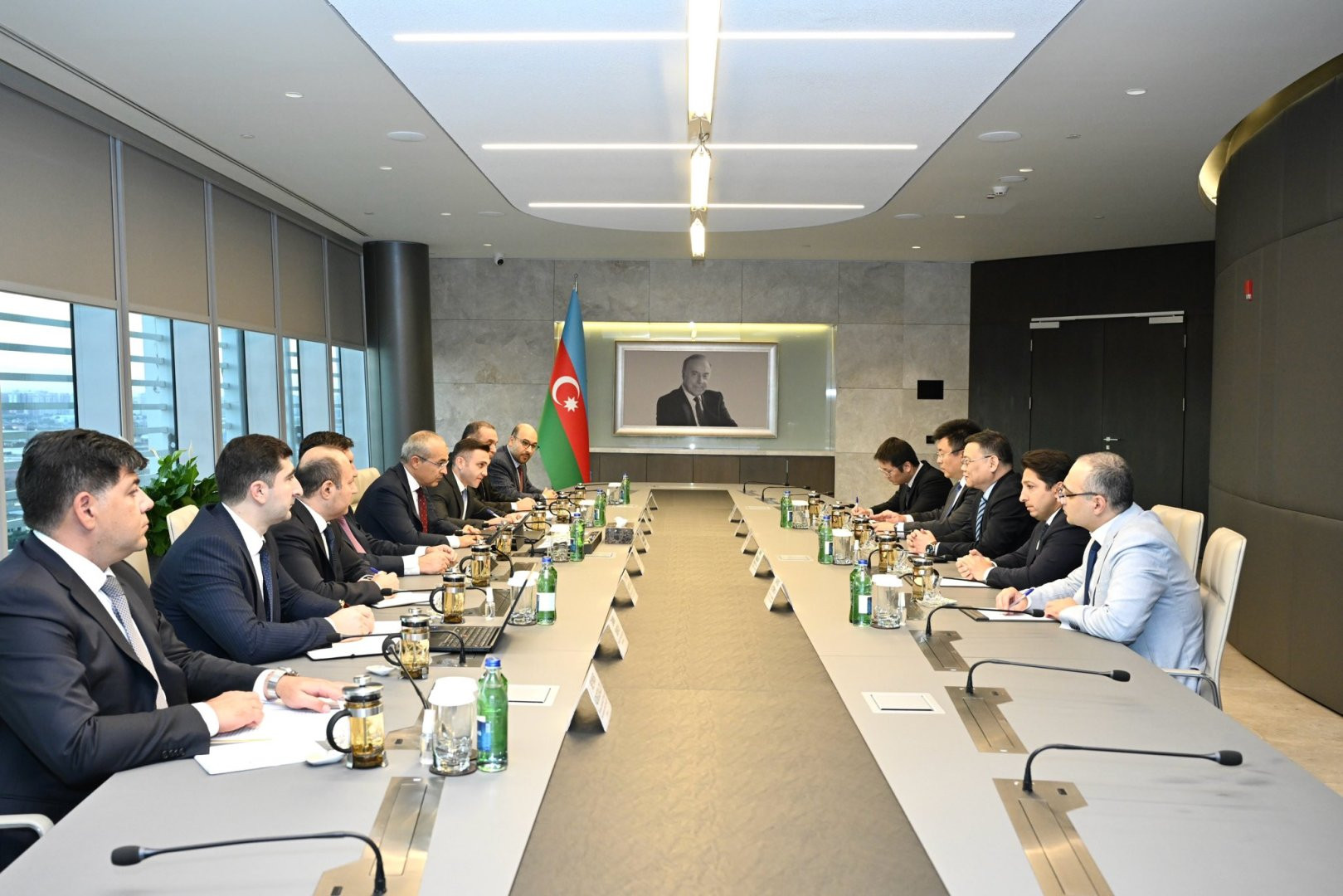 Çinin "BYD" şirkəti ilə əməkdaşlıq imkanları müzakirə olunub