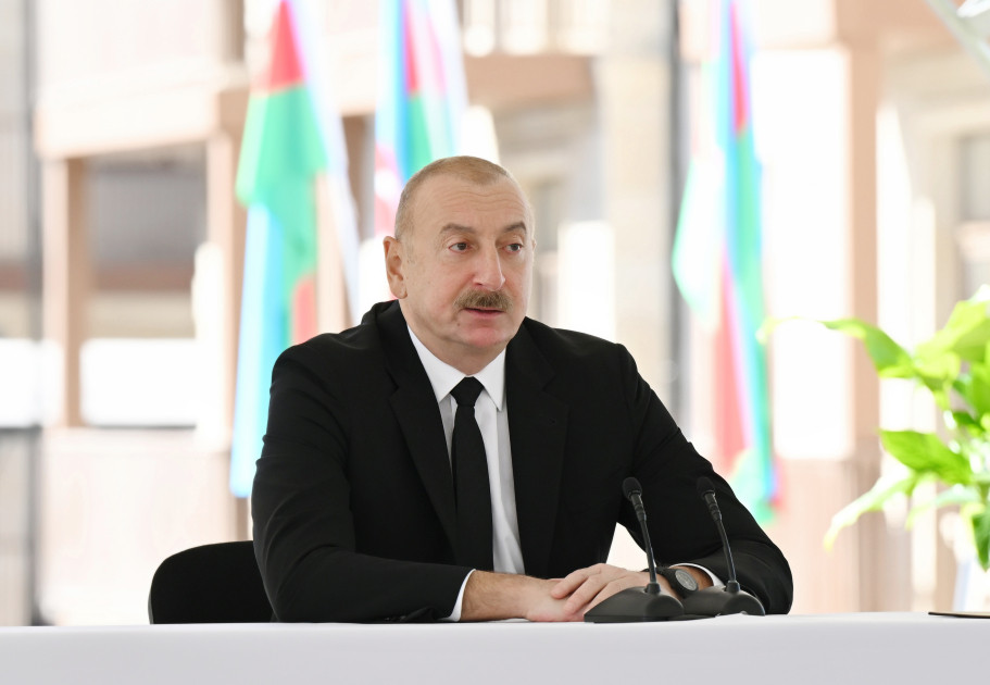 Azərbaycan Prezidenti: Xəzər dənizi sürətlə kiçilir və əsas səbəb iqlim dəyişmələri deyil