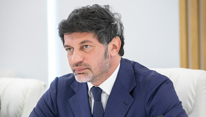 Tbilisi meri Kaxa Kaladze: “Seçkilərin nəticəsi Avropa bürokratlarının aqressiv siyasətinə cavabdır”