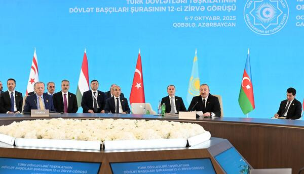Qəbələ zirvəsi və Azərbaycanın liderlik rolu