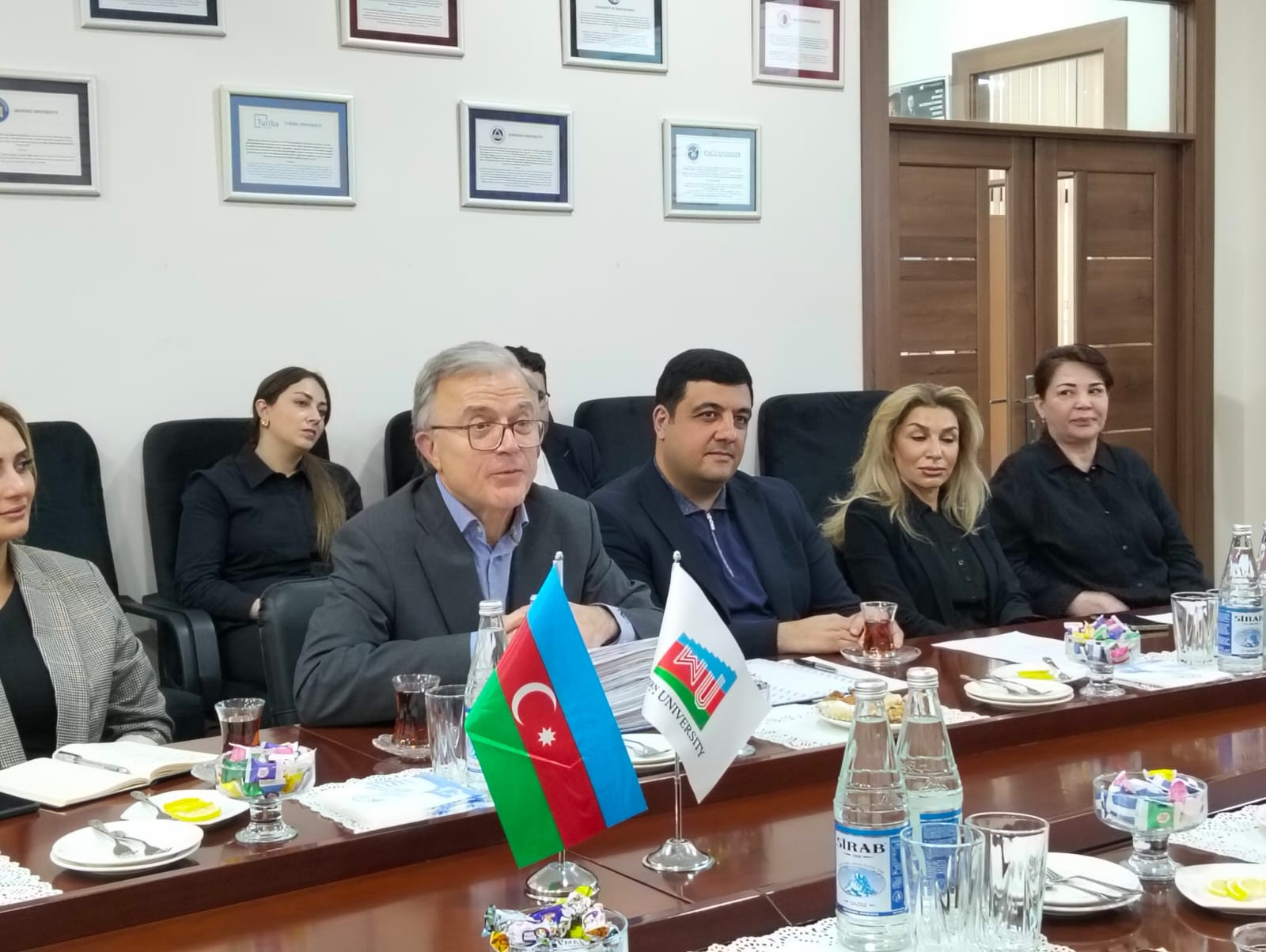 İmtahan cəza tədbiri deyil - Rektor