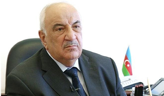 Abid Şərifov insult keçirdi