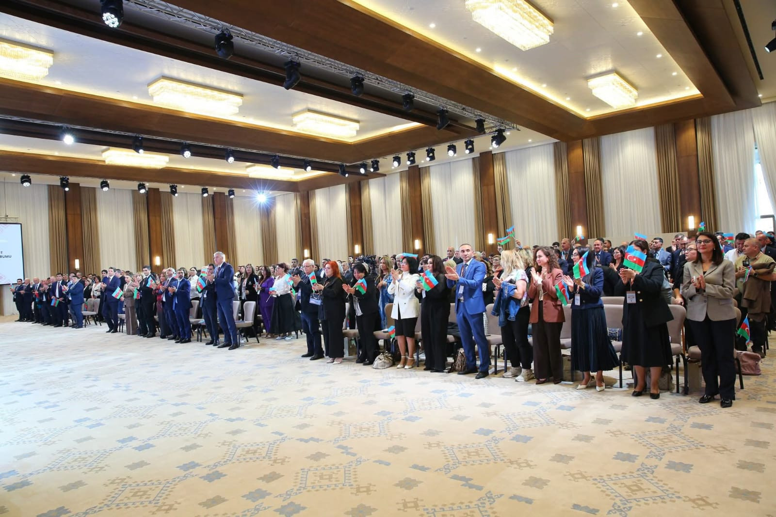 Azərbaycan QHT-lərinin Əməkdaşlıq Forumunun iştirakçıları Prezident İlham Əliyevə müraciət ünvanlayıb