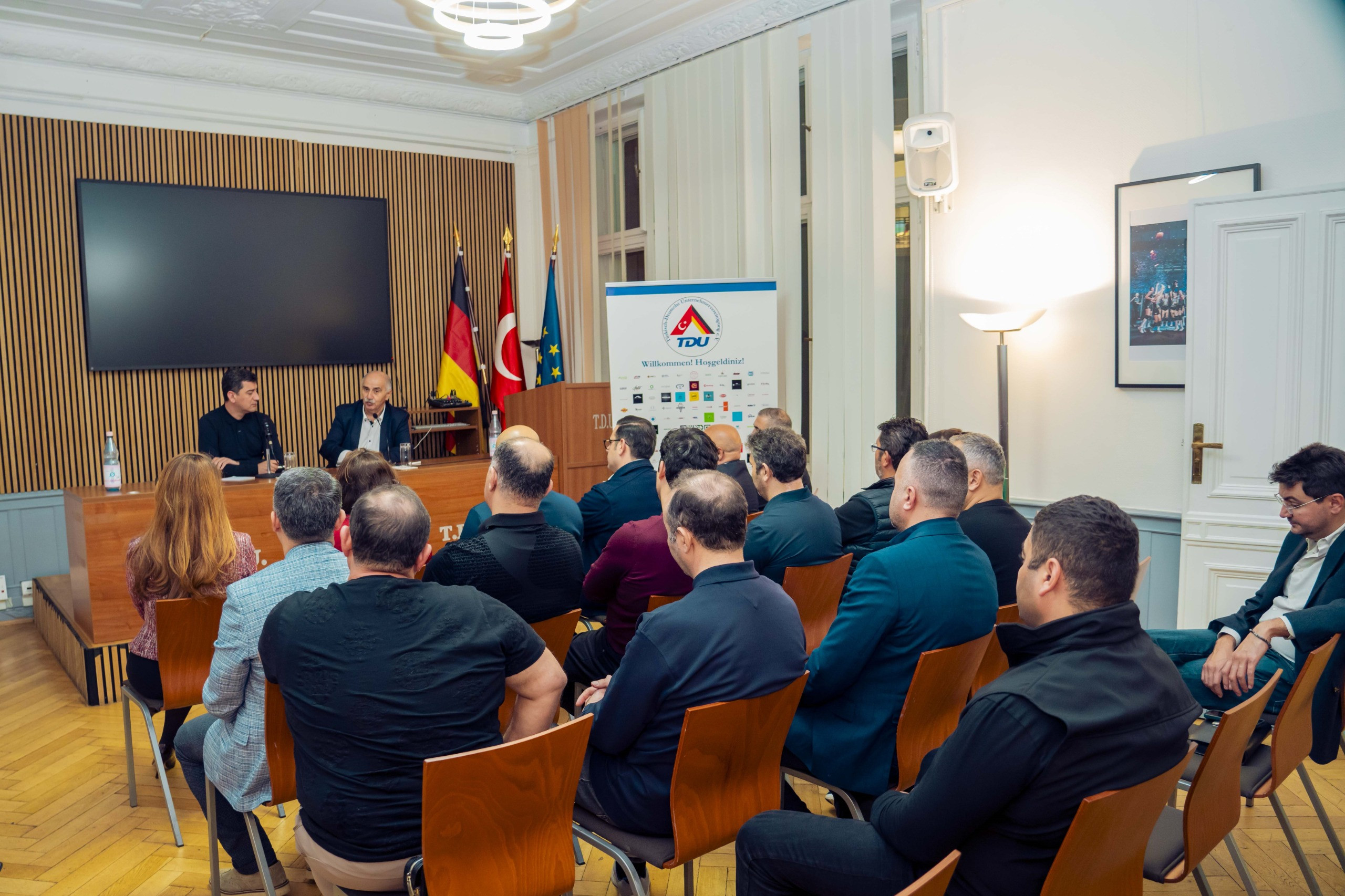 Berlin Türk-Alman İşəgötürənlər Birliyində Marsol Group nümayəndələrinin iştirakı ilə işgüzar görüş keçirilib