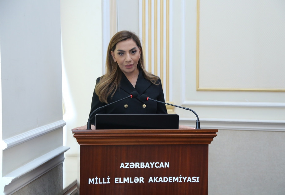 Elm Fondundan Crossmedia.az-a təbrik: