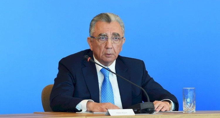 Eldar Əzizov: Bəzi məmurların qəbuledilməz hərəkətləri və hətta xəyanət yoluna düşdüyü halları ilə qarşılaşırıq