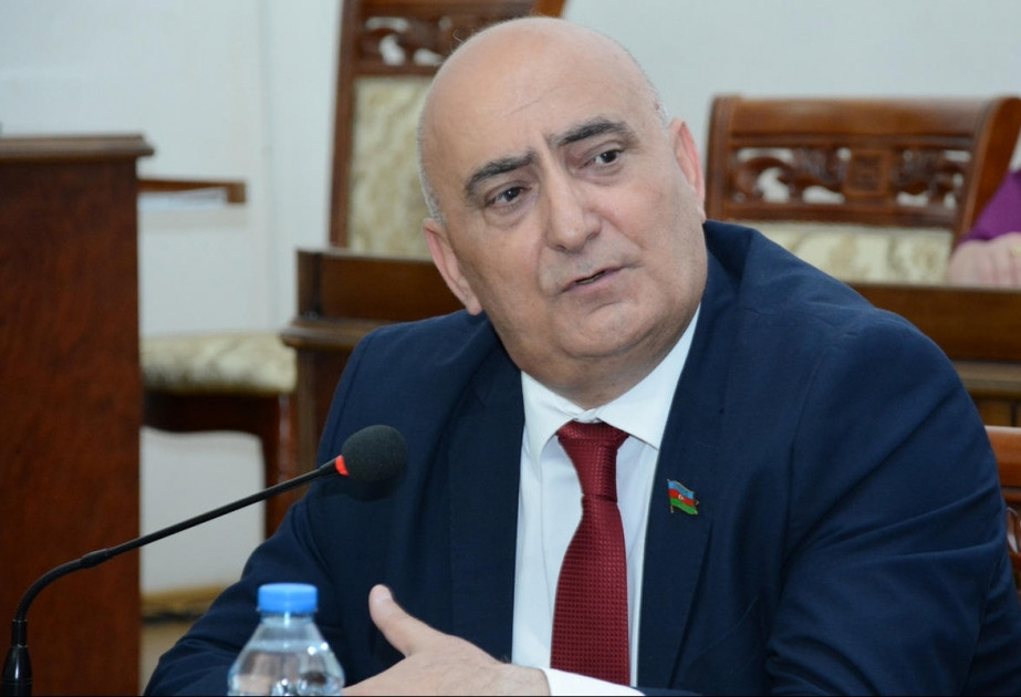 Milli Məclisin sədr müavini Musa Qasımlı Cross Media-nı təbrik edib