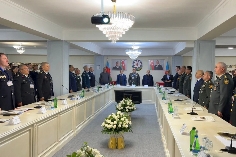 Daxili Qoşunların Hərbi İnstitutunda "Zəfər tarixi" elmi-nəzəri konfransı keçirilib