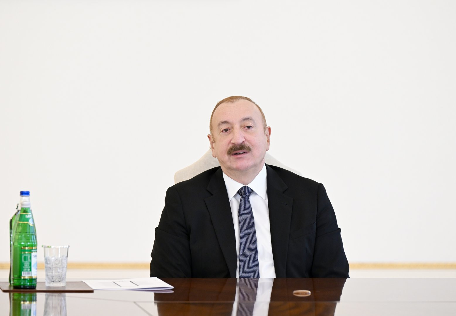 Prezident: Bu gün Azərbaycanın hər bir yerində Dövlət bayrağı dalğalanır -