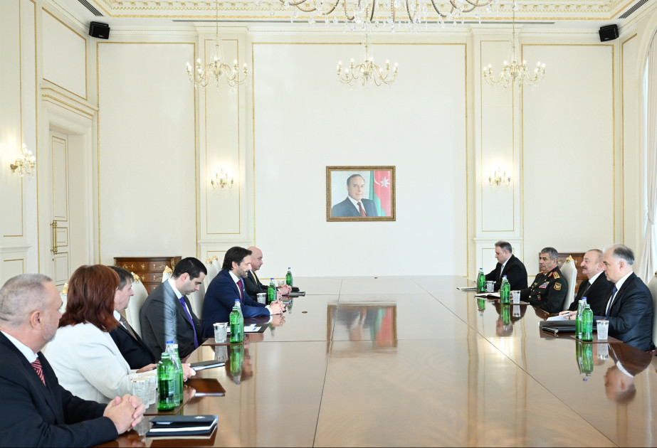 Prezident İlham Əliyev Slovakiya Baş nazirinin müavininin başçılıq etdiyi nümayəndə heyətini qəbul edib