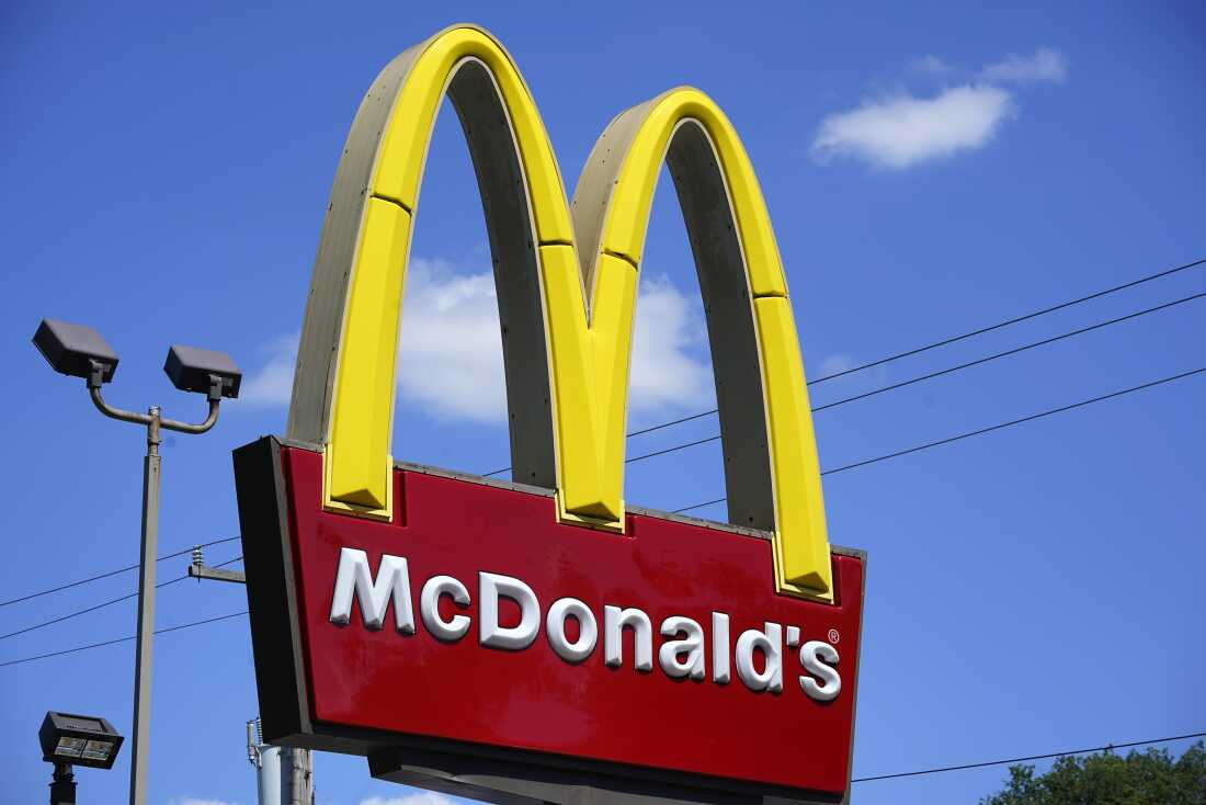 McDonald’s Rusiyada brend adlarını qorumağa davam edir