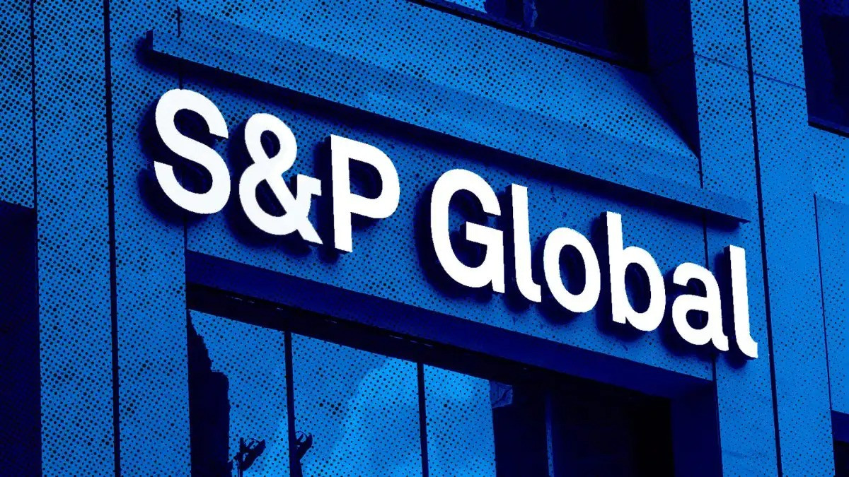 S&P region üzrə Azərbaycan bank sektoruna təsir edən əsas riskləri açıqladı