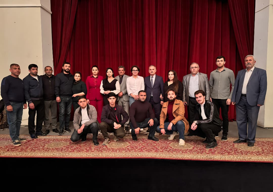 Ağdam Dövlət Dram Teatrında “Öyrədərək Öyrənirəm” layihəsi çərçivəsində ustad dərslərinə start verilib
