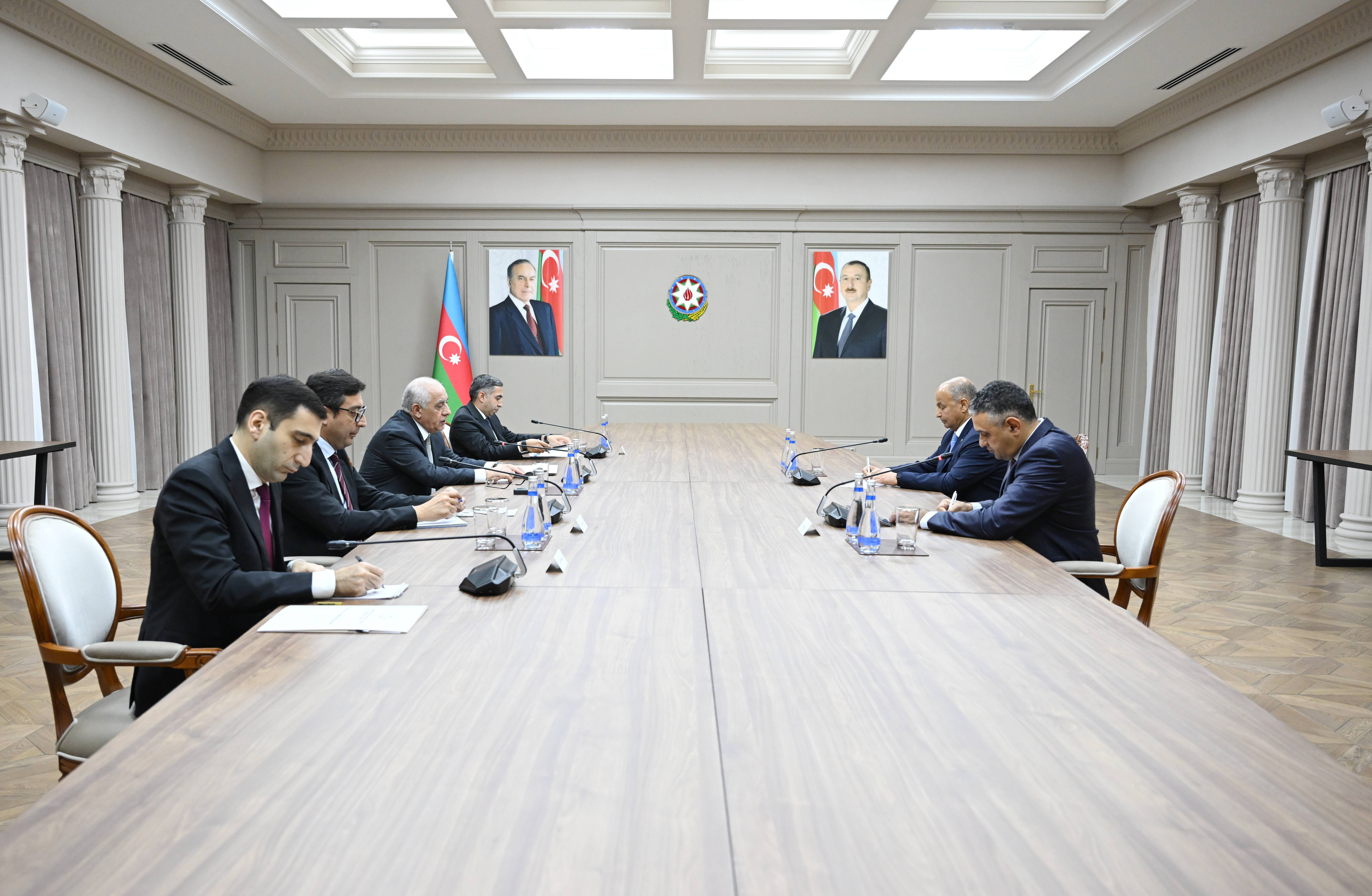 Əli Əsədov Beynəlxalq Su İdman Növləri Federasiyasının prezidenti ilə görüşüb