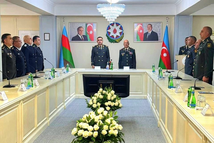 Hərbi Prokurorluq Daxili Qoşunlarda dəyirmi masa keçirib
