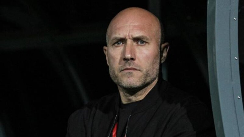 "Neftçi" Samir Abasovu istefaya göndərib