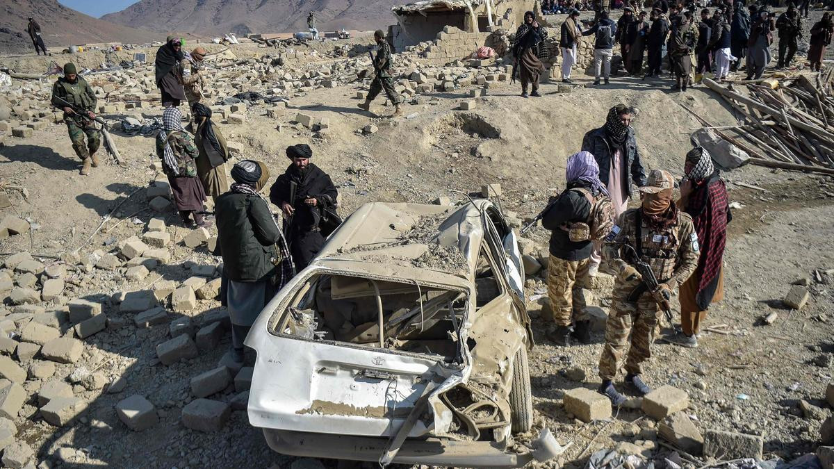 Pakistan qüvvələri Əfqanıstanın bir neçə vilayətinə hava zərbələri endirib