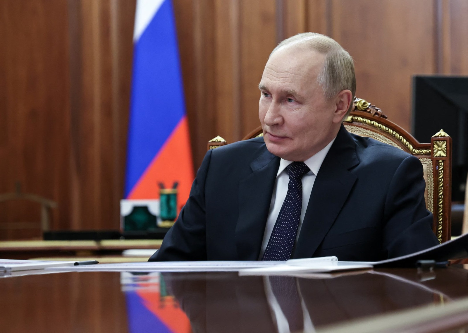 Putin KTMT üzvlərini Rusiya silahları ilə təchiz etməyi təklif etdi