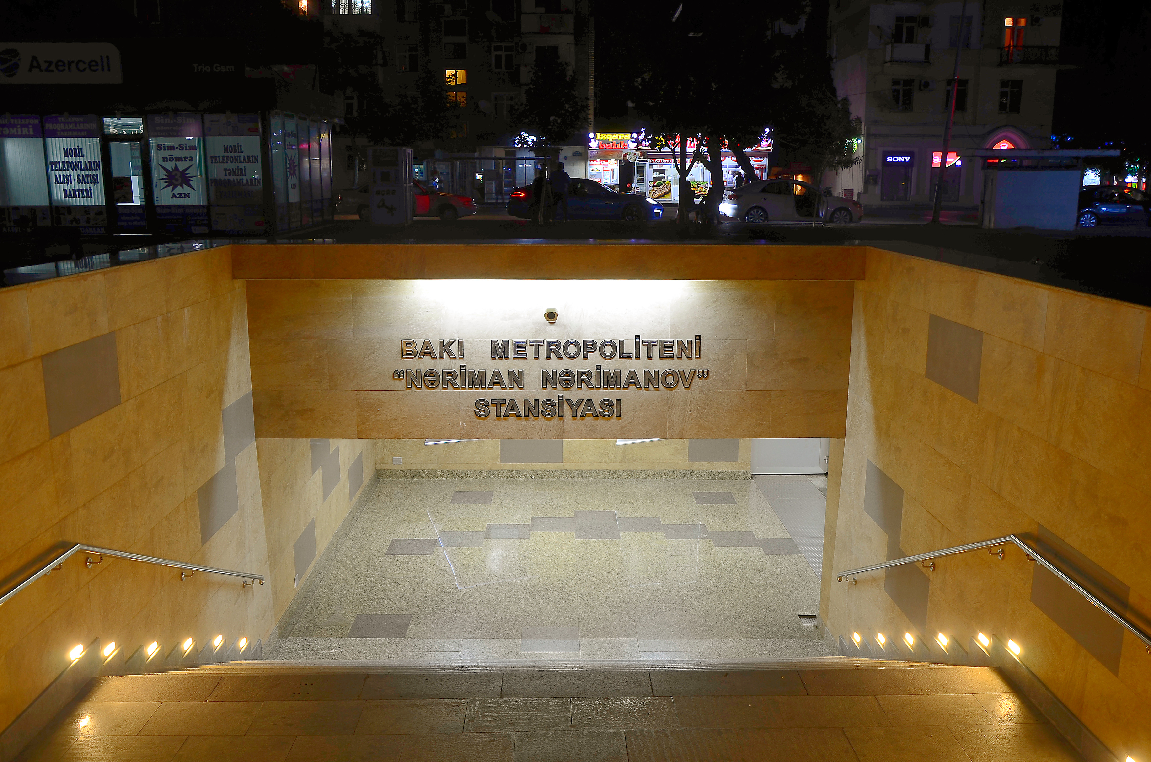 "Nərimanov" metrostansiyasının çıxışındakı bərpa işləri tamamlanıb