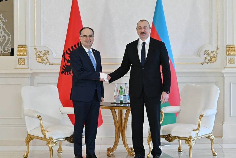 İlham Əliyev albaniyalı həmkarını milli bayram münasibətilə təbrik edib