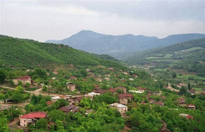 Xocavəndin Qırmızı Bazar qəsəbəsinə növbəti köç karvanı yola salınıb