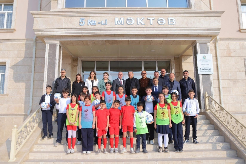 Naxçıvanda "Məktəblərdə Futbol Dərsi" layihəsinə start verilib
