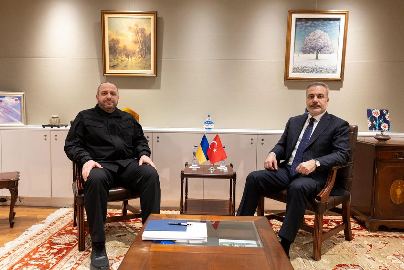 Hakan Fidan Brüsseldə Rüstəm Umerovla görüşüb