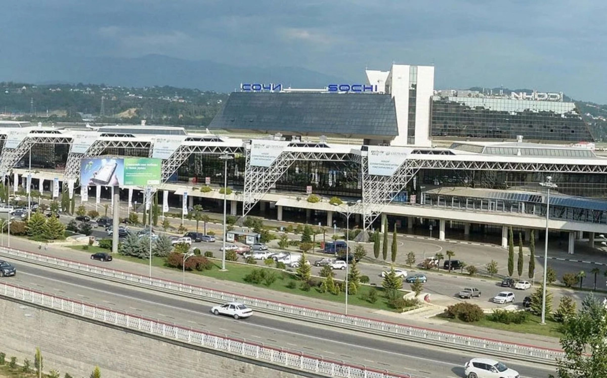 Soçi hava limanı uçuşları məhdudlaşdırdı