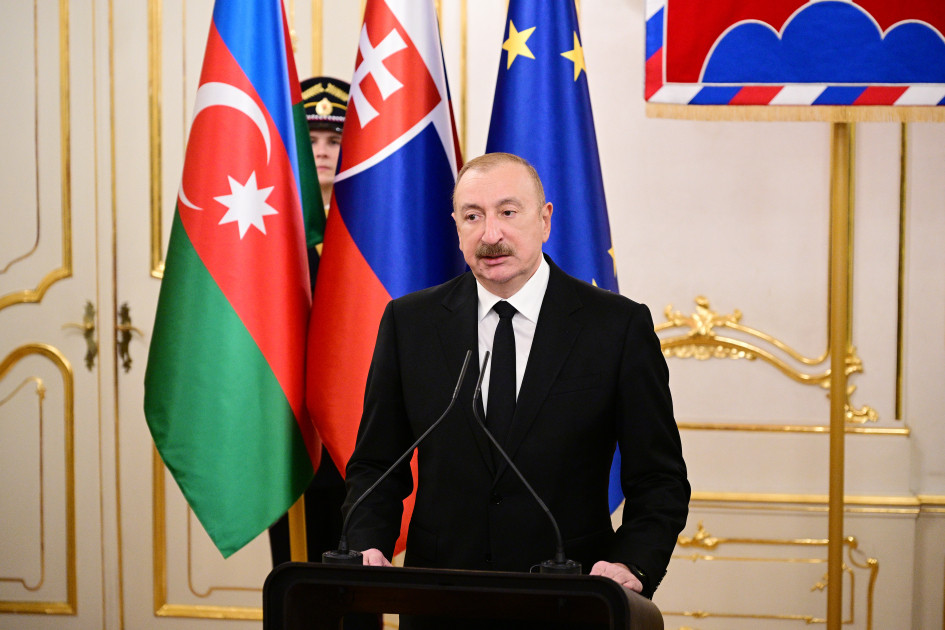 Prezident: Slovakiyadan minatəmizləmə üçün aldığımız xüsusi avadanlıq insan həyatını xilas etməyə imkan yaradır